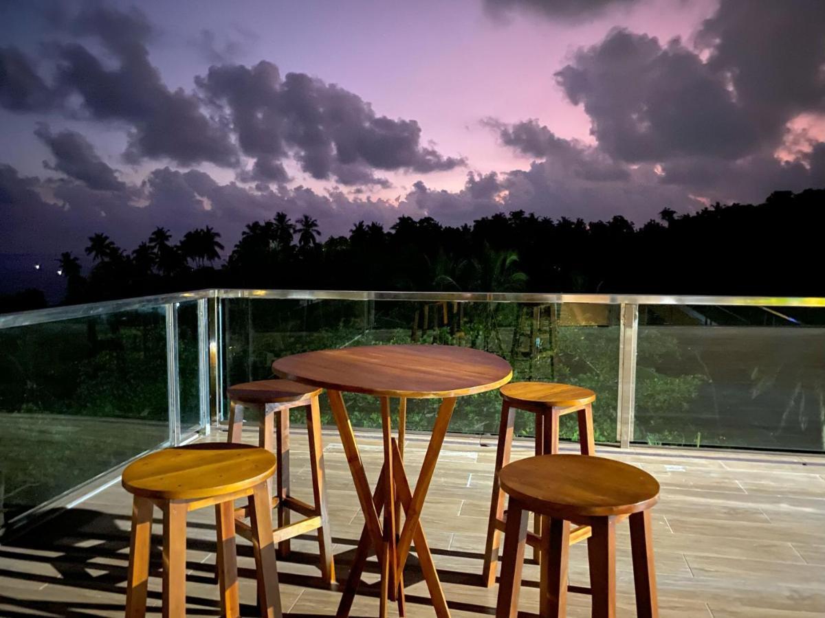 Mazarine Surf Suites Hiriketiya ディックウェラ エクステリア 写真